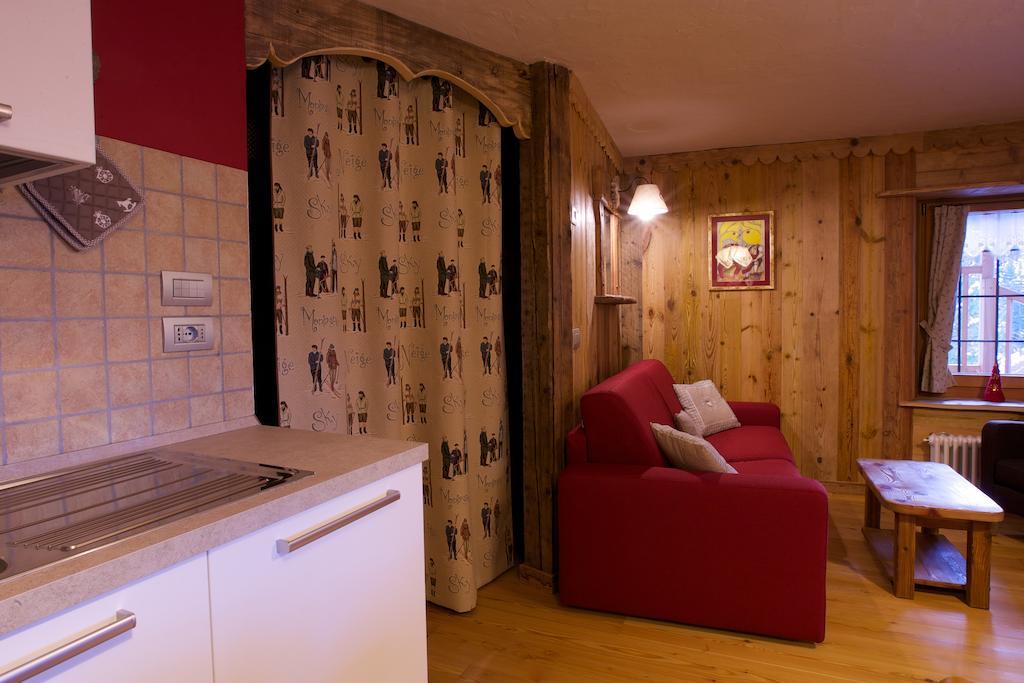 Maison Peroulaz Charvensod الغرفة الصورة